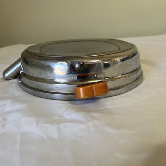 VTG  German Childs Porcelain Warming‎ Feeding Dish W/ Plug Handles 7 1/4" - Picture 5 of 7